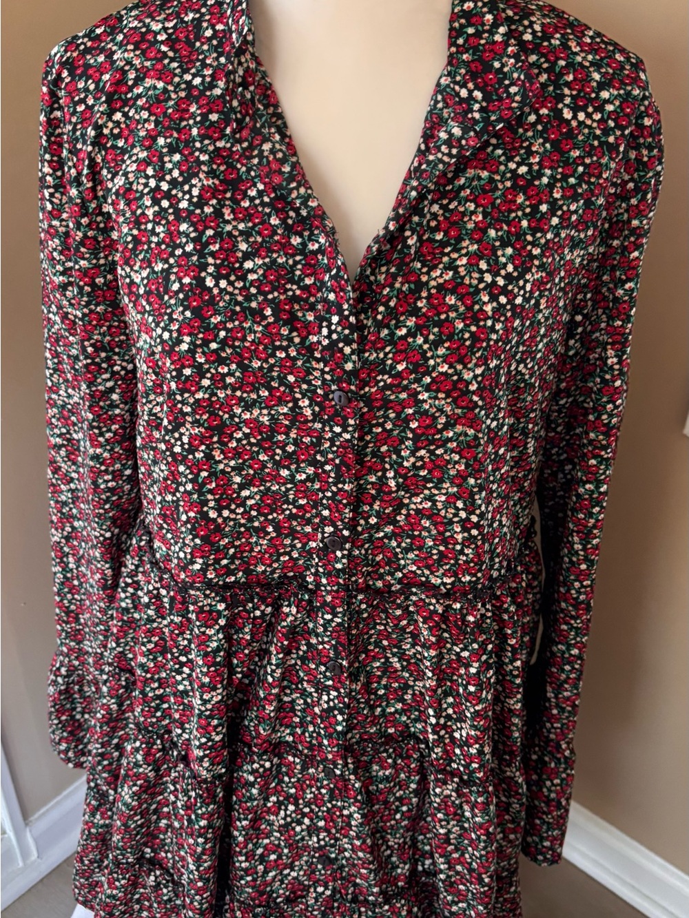 Boohoo Smock Dress Womens 14 Floral black/red Excellent Tiered Bell Sleeve Mini
